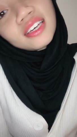 Rarah Hijab Cantik 03  - Telegram @kawakawastream.mp4